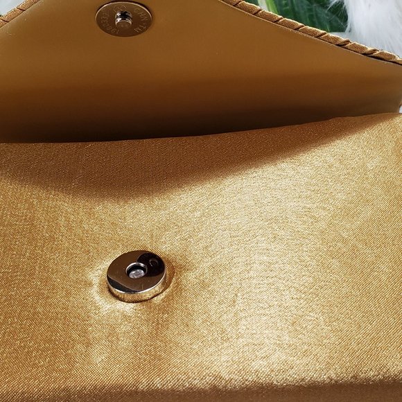 Sleek Stylish Formal Clutch - Picture 7 of 9